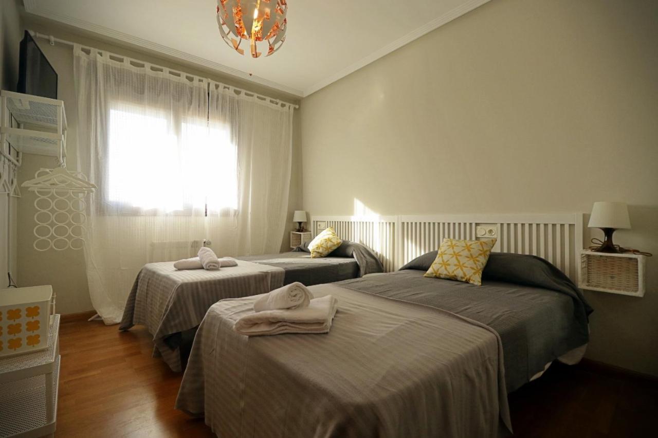 Apartamento , Wifi Y Garaje Cerca Del Centro Apartment Oviedo Exterior foto
